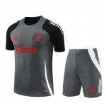 Camiseta de Entrenamiento Manchester United 2024/2025 Kit Gris Oscuro/Negro