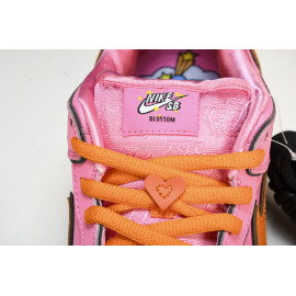 The Powerpuff Girls x NIKE Dunk SB Corte Bajo Rosa