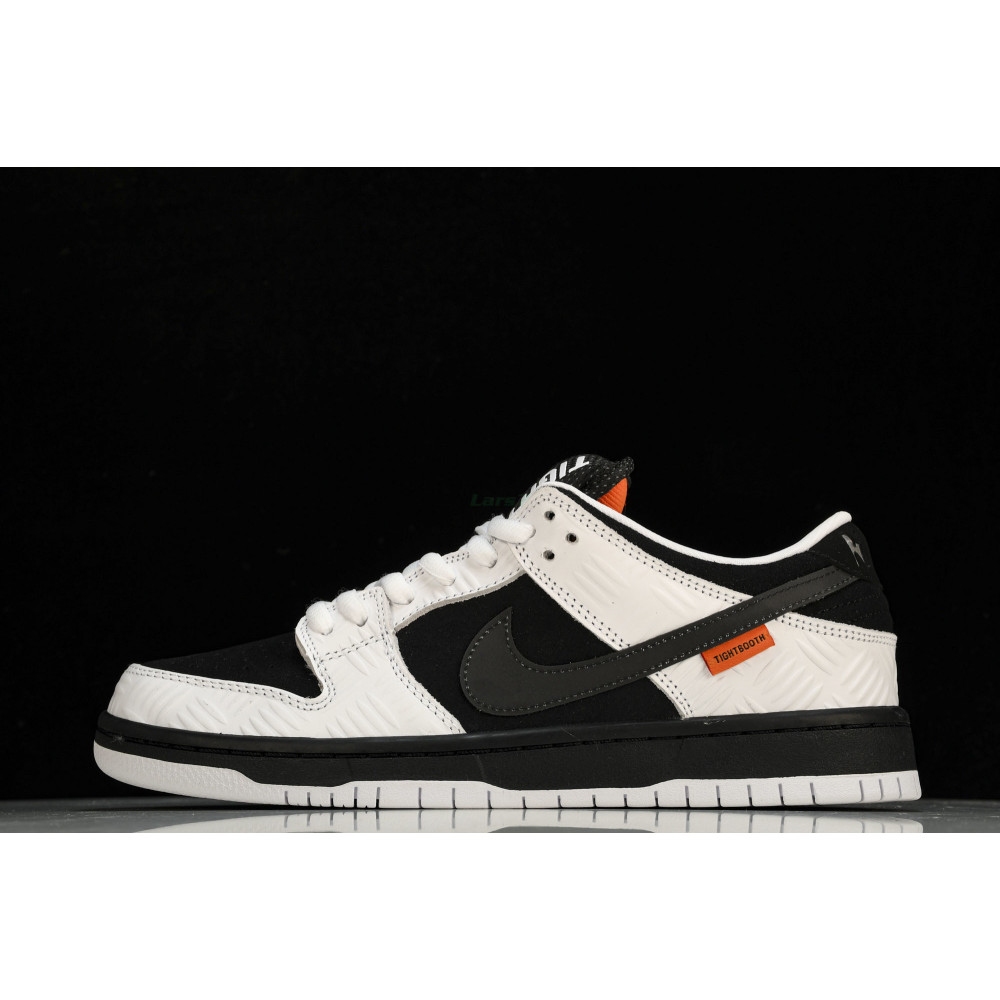 TIGHTBOOTH x NIKE Dunk SB Corte Bajo Negro Blanco