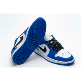 Air Jordan 1 Corte Bajo “Hyper Royal”