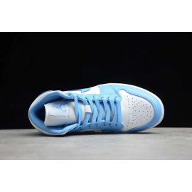 Air Jordan 1 Corte Medio 'UNC'