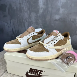 Travis Scott x Air Jordan 1 Corto Bajo Sail and Ridgerock