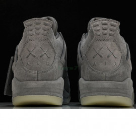 Air Jordan 4 Retro KAWS Gris