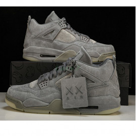 Air Jordan 4 Retro KAWS Gris