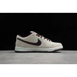 SB Dunk Low Pro Desert Sand Mahogany