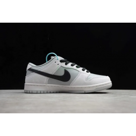 SB Dunk Low “Laser Blue” Gris Negro