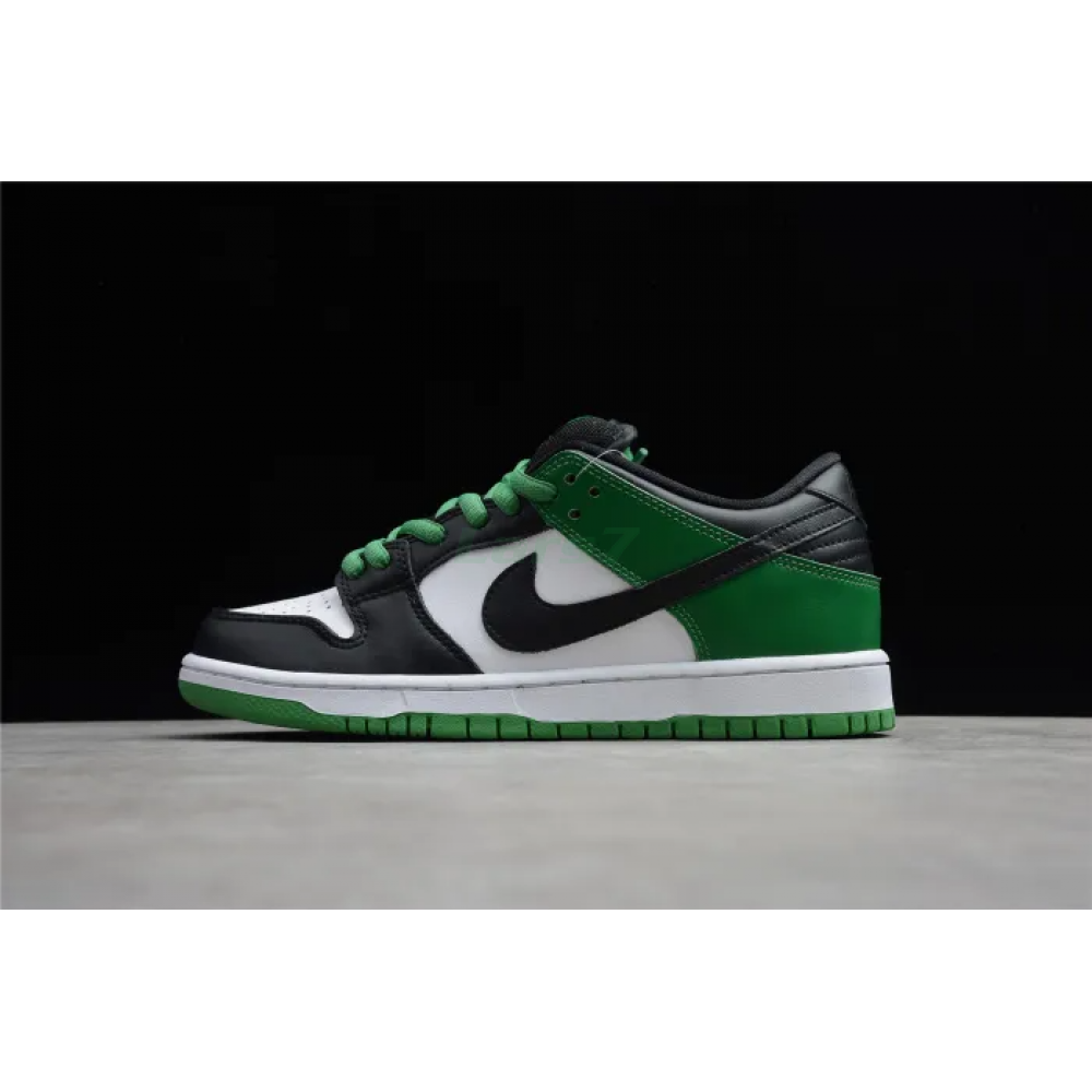 SB Dunk Low “Classic Green”