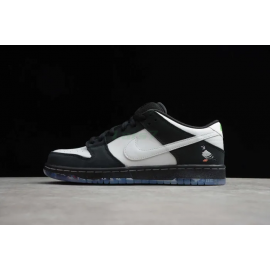 Staple x SB Dunk Low “Pigeon” Negro Blanco