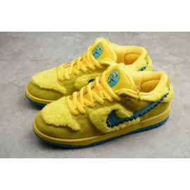 Grateful Dead x SB Dunk Low Pro QS “Yellow Bear”