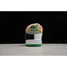 NK SB Dunk Low Pro QS“What The Paul”