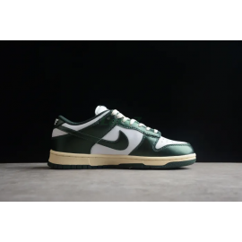 SB Dunk Low Vintage Green