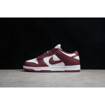 NK SB Dunk Low Bordeaux