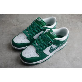 SB Dunk Low Pro Paisley Verde