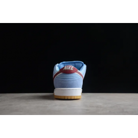 SB Zoom Dunk Low Azul Marrón