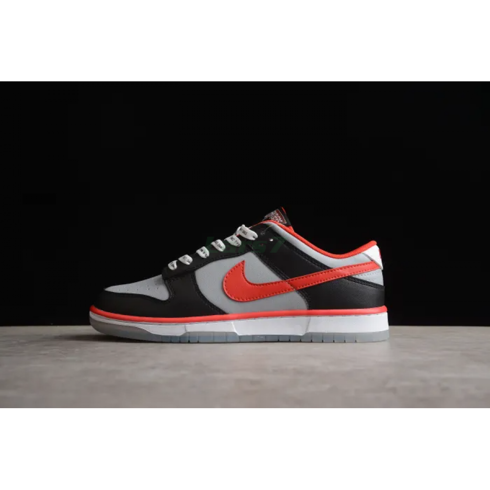 Cau x SB Dunk Low Negro Gris Rojo