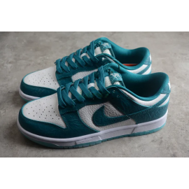 SB Dunk Low Ocean