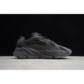 Yeezy Boost 700 V2 Negro Frío