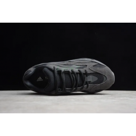 Yeezy Boost 700 V2 Negro Frío