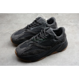 Yeezy Boost 700 Negro